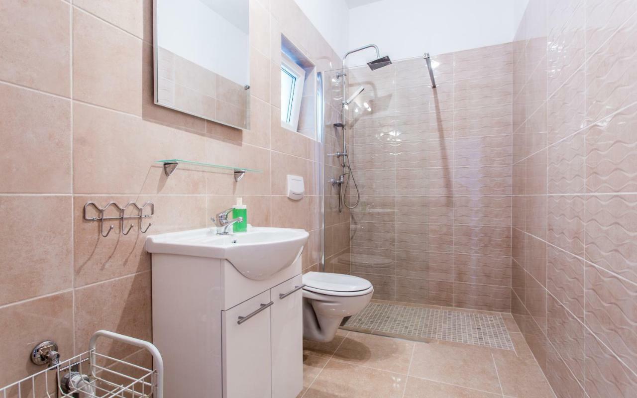 Apartment Mimi Draga Bascanska Luaran gambar